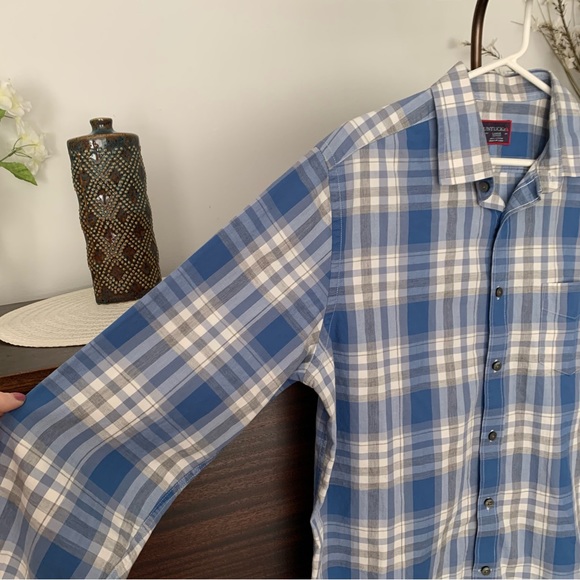 UNTUCKit Men's Blue/Grey/White Plaid Button-Down Shirt, Size Large - Picture 4 of 14